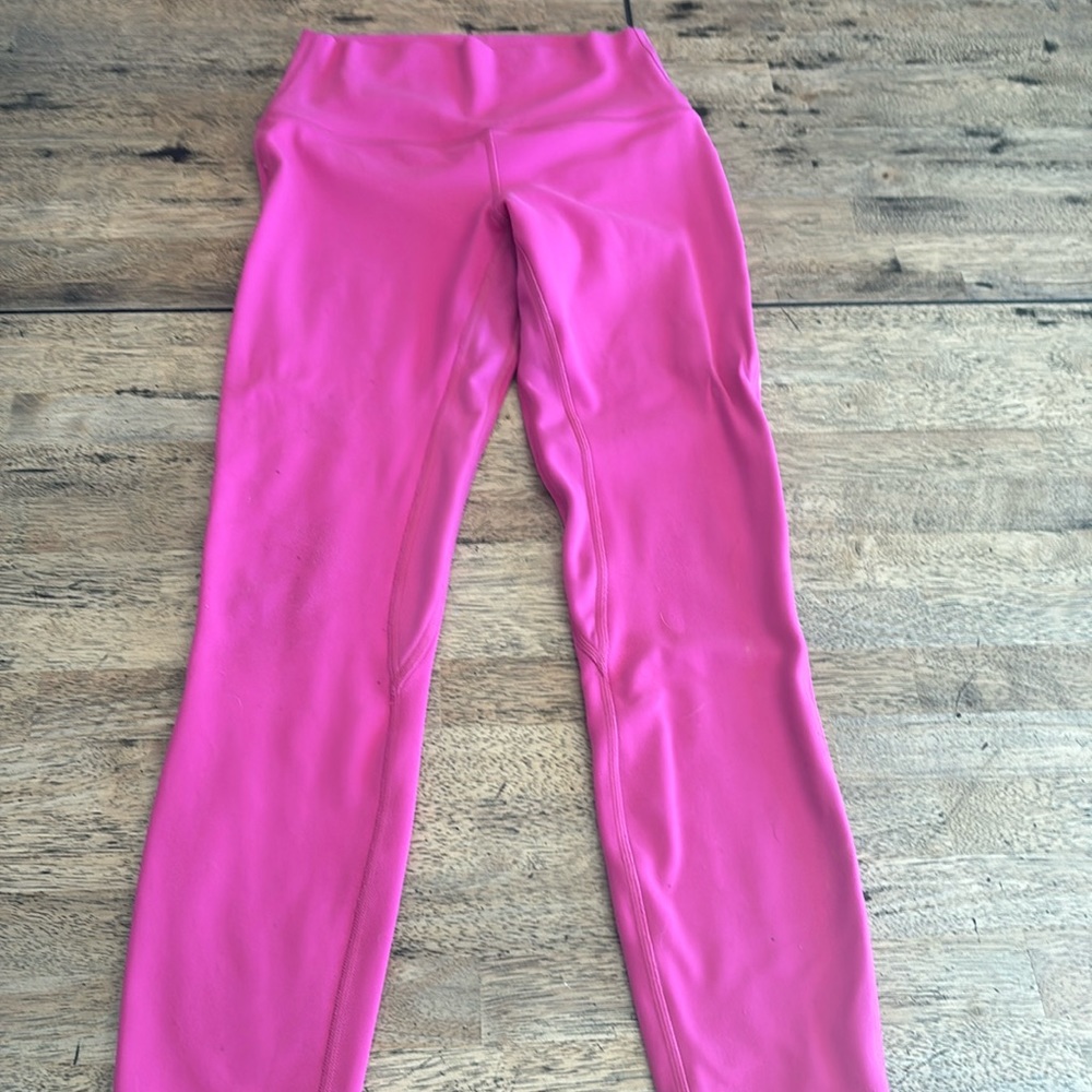 size 4 sonic pink leggings, 25’